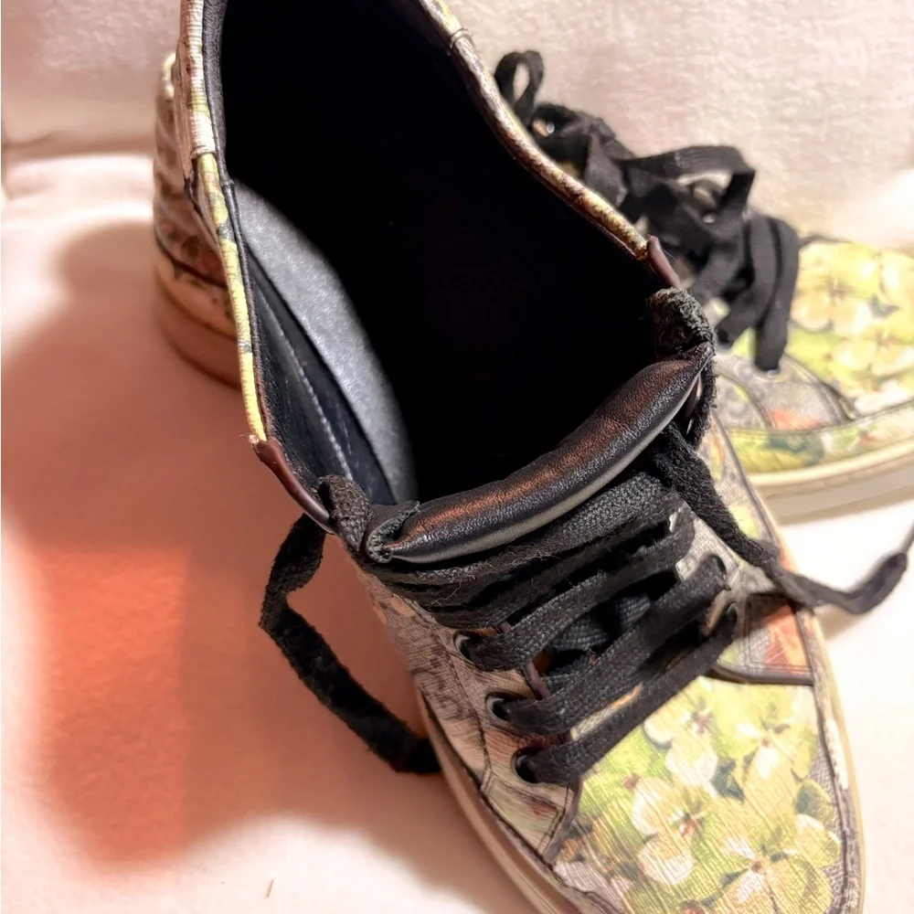 Gucci Floral GG Canvas Low-Top Sneakers in Black, Green and Yellow